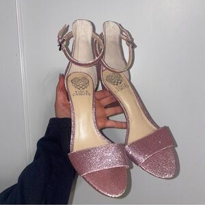 Vince Camuto 8.5W